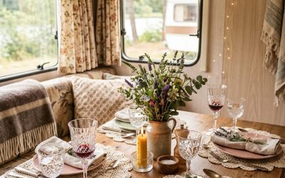 16 Table Setting Ideas for Dining in Your Shabby Chic Camper
