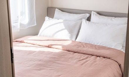 12 Pink RV Decorating Ideas for a Fun Space