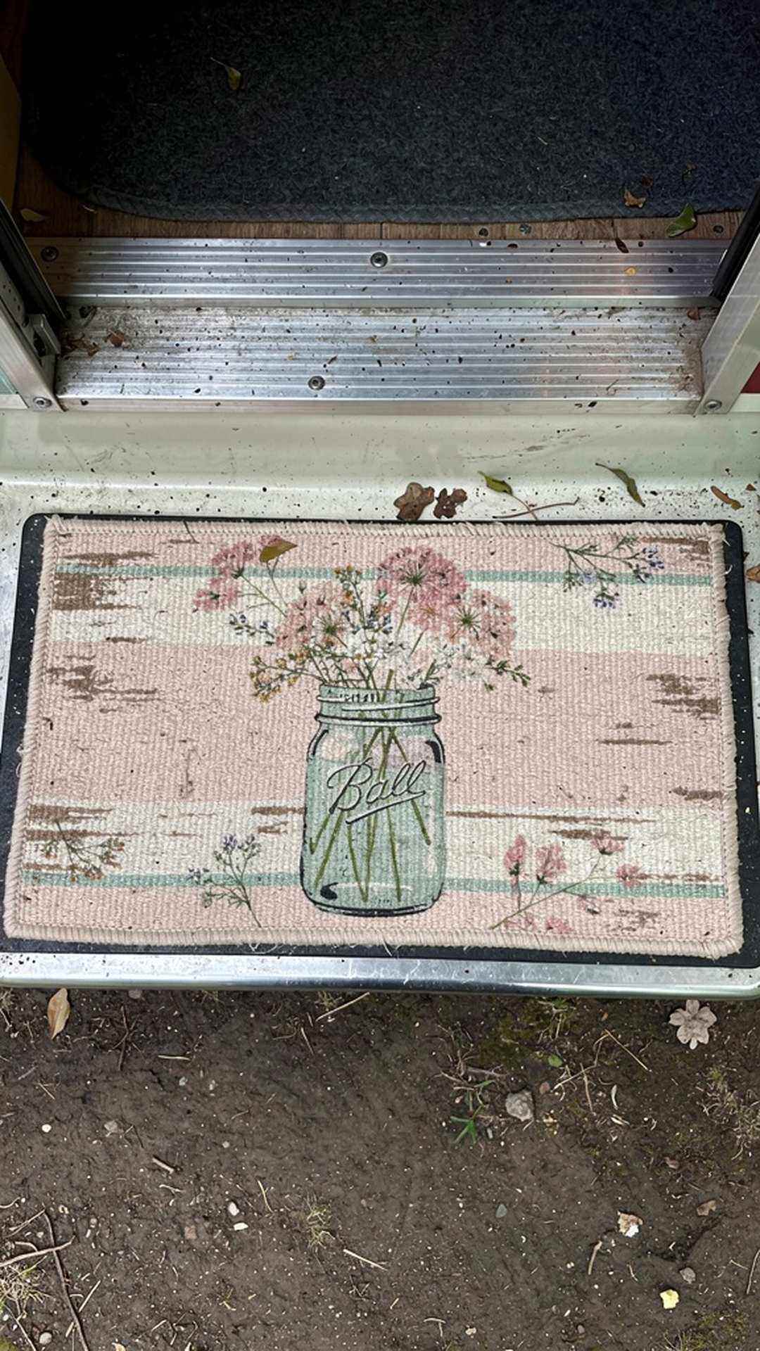 Mason Jar Wildflower Mat
