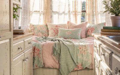 15 Ways to Create a Shabby Chic Camper for Full-Time Living
